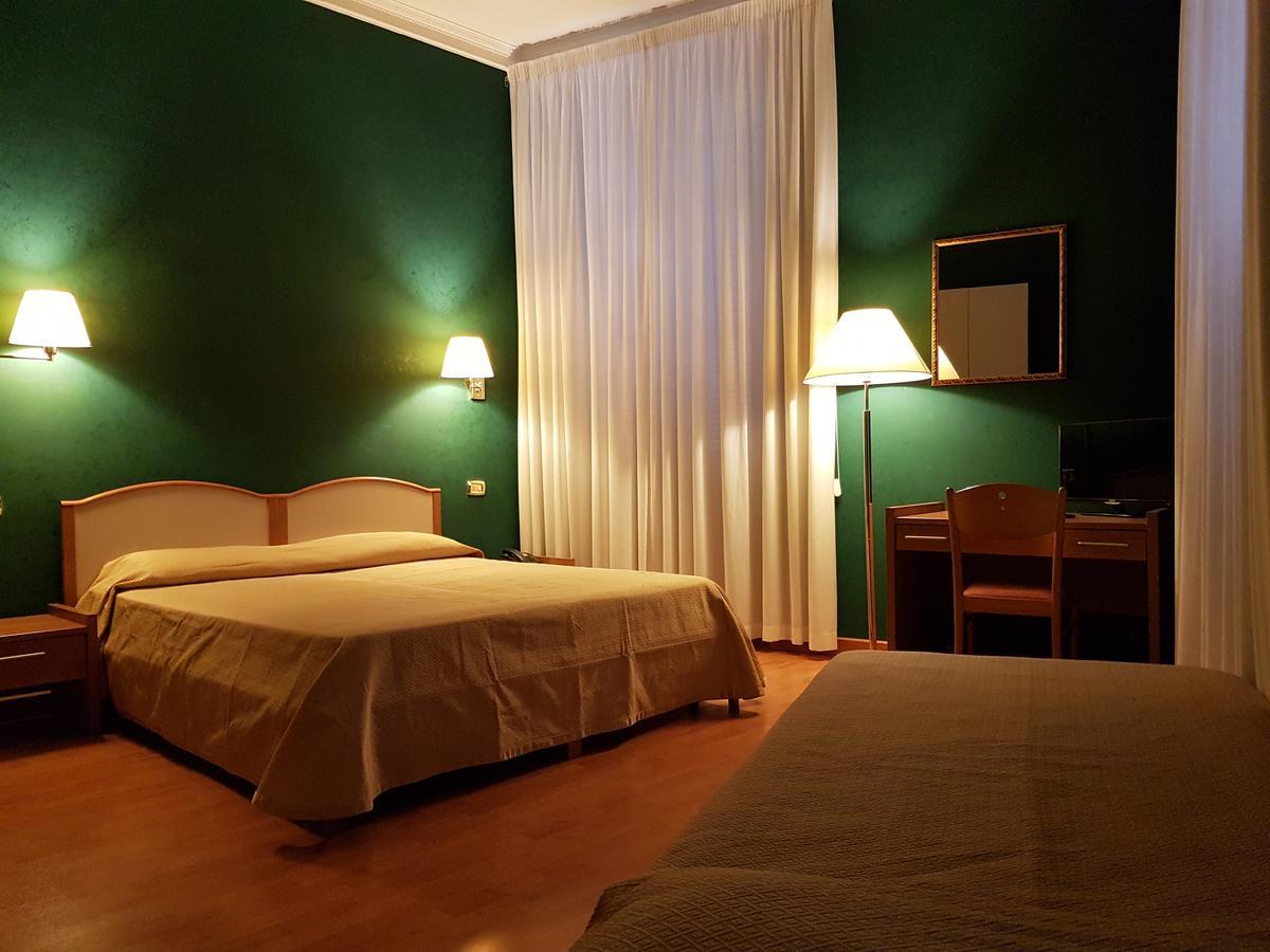 Veroli Hotel Relais Filonardi מראה חיצוני תמונה