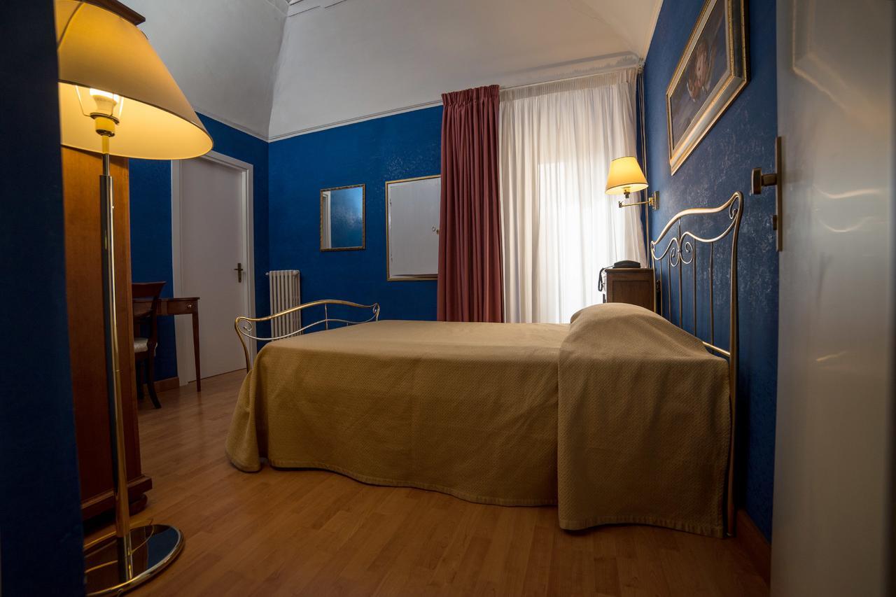 Veroli Hotel Relais Filonardi מראה חיצוני תמונה